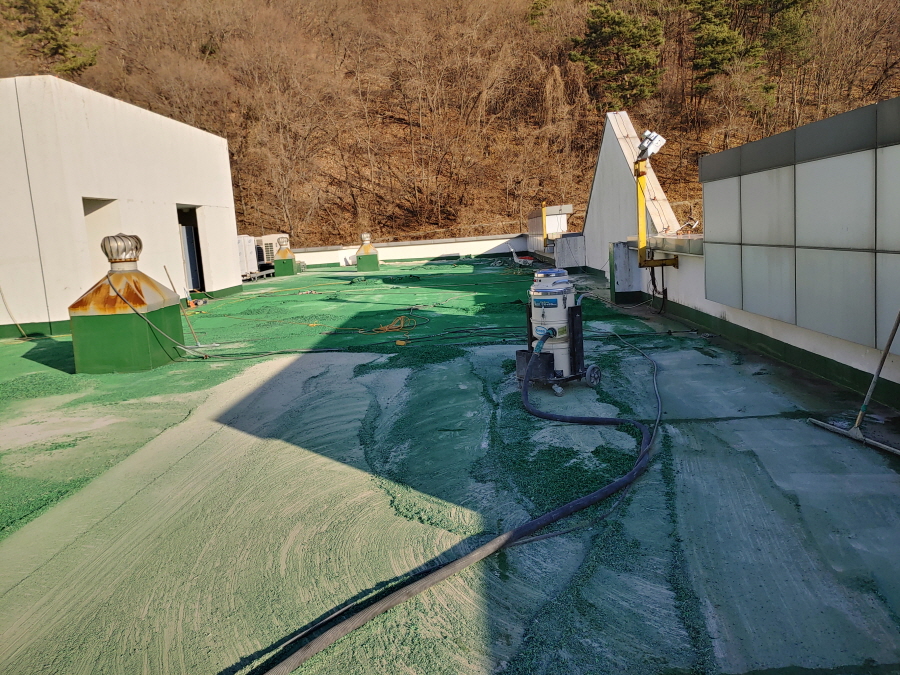 여주과 콘크리트샌딩 산업 바닥 마감 처리